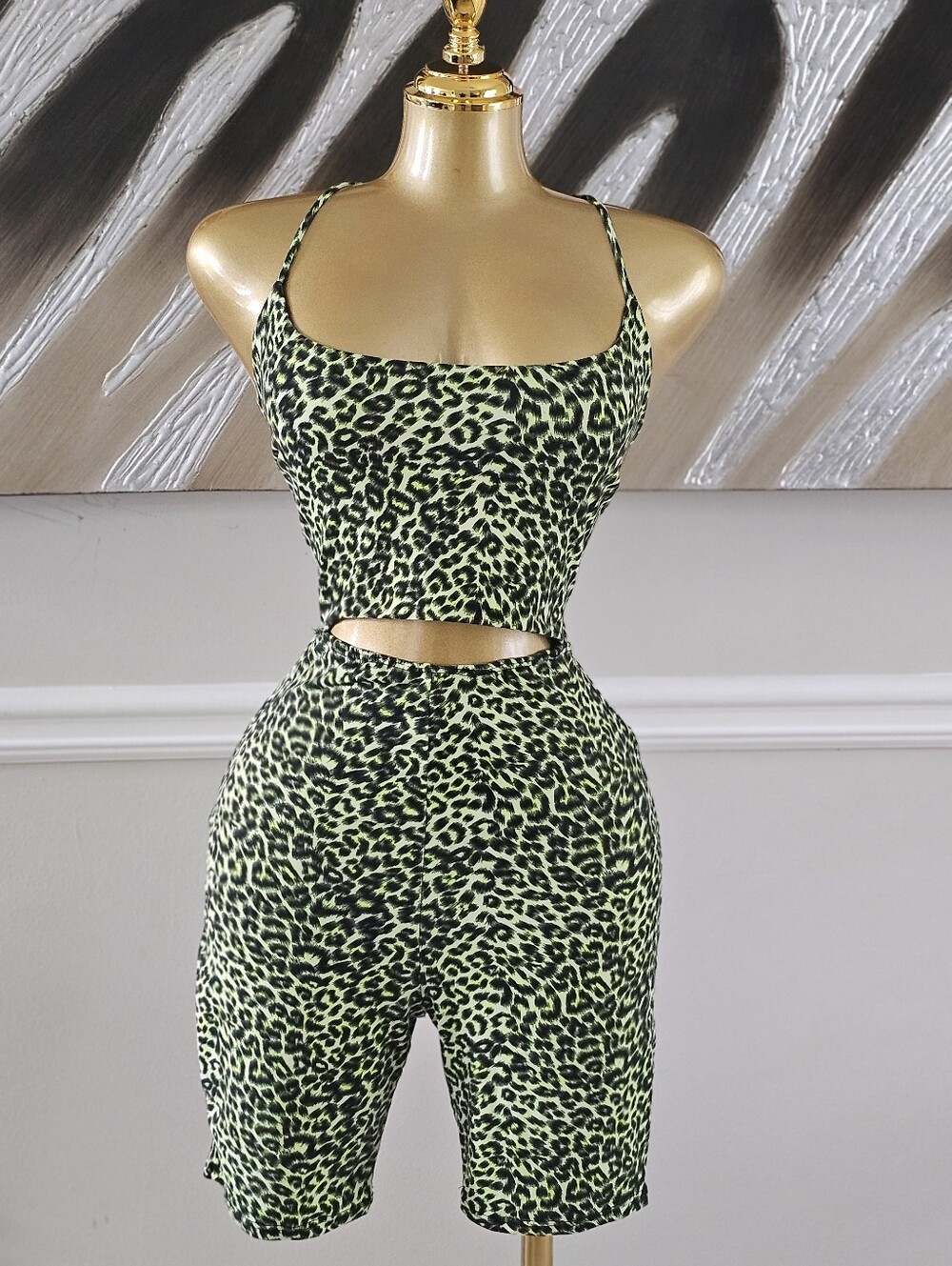 Sabora Green Leopard Print Cutout Lace-Up Romper Size M